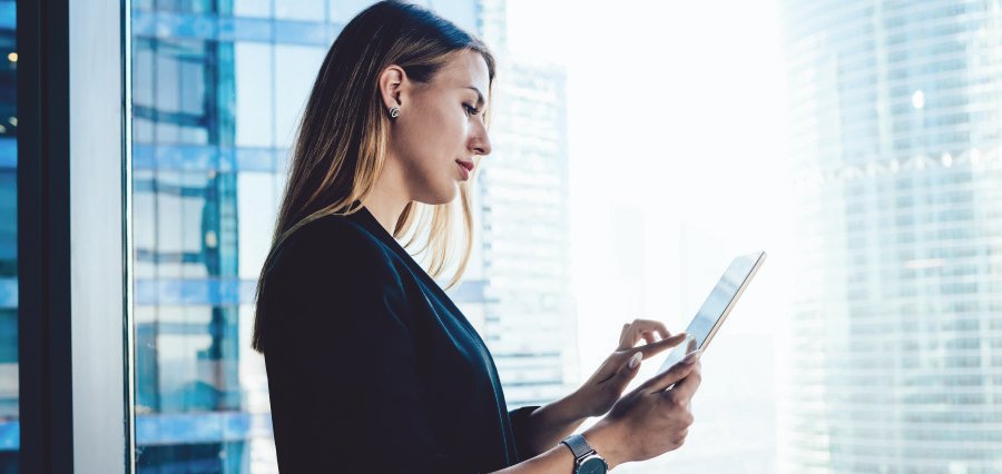 You are currently viewing First Horizon’s Tammy LoCascio Named to American Banker’s 2025 Women to Watch in Banking