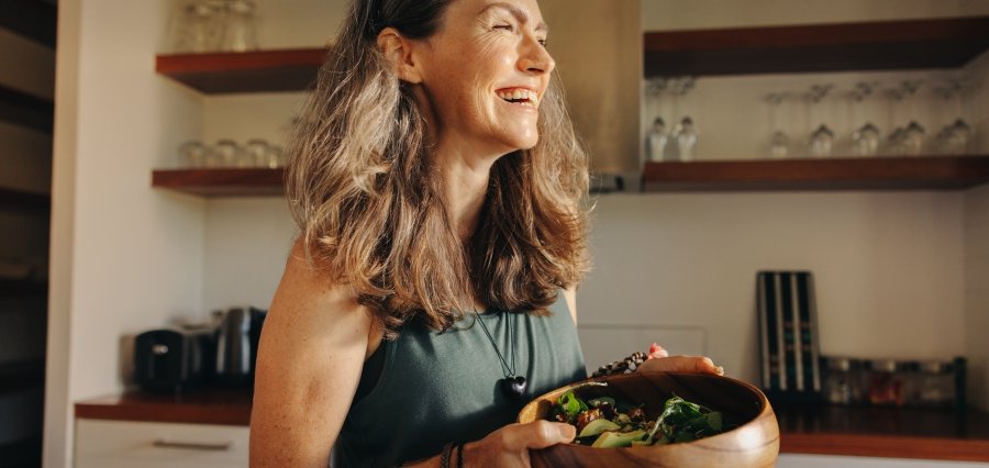 SkinnyDipped Launches $25,000 Fund to Empower Women-Led Food Businesses